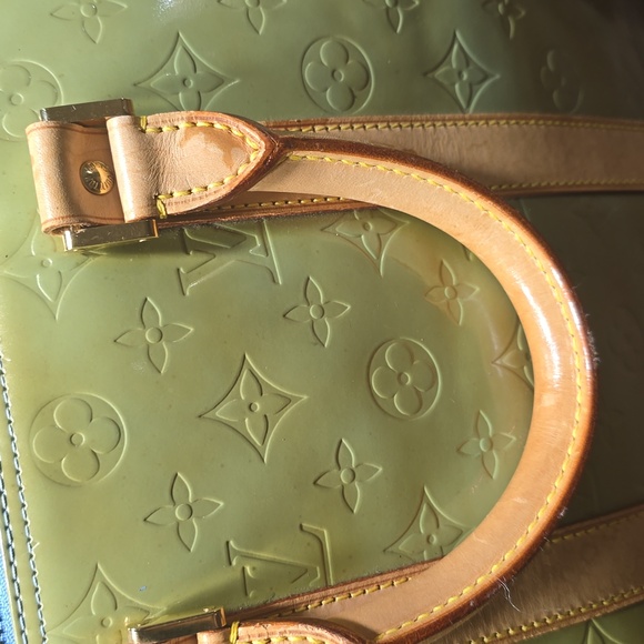 Louis vuitton vernis duffle - Picture 3 of 11